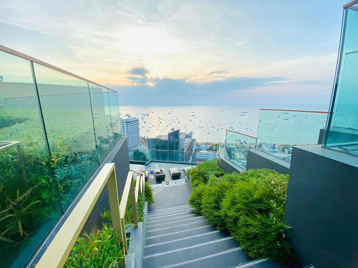 Edge Central Pattaya Vip Condo Exteriör bild