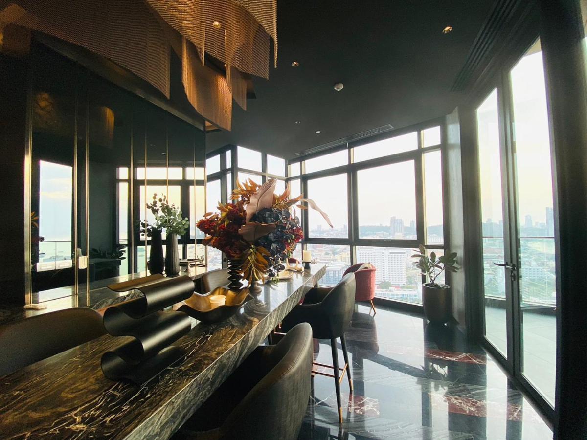 Edge Central Pattaya Vip Condo Exteriör bild