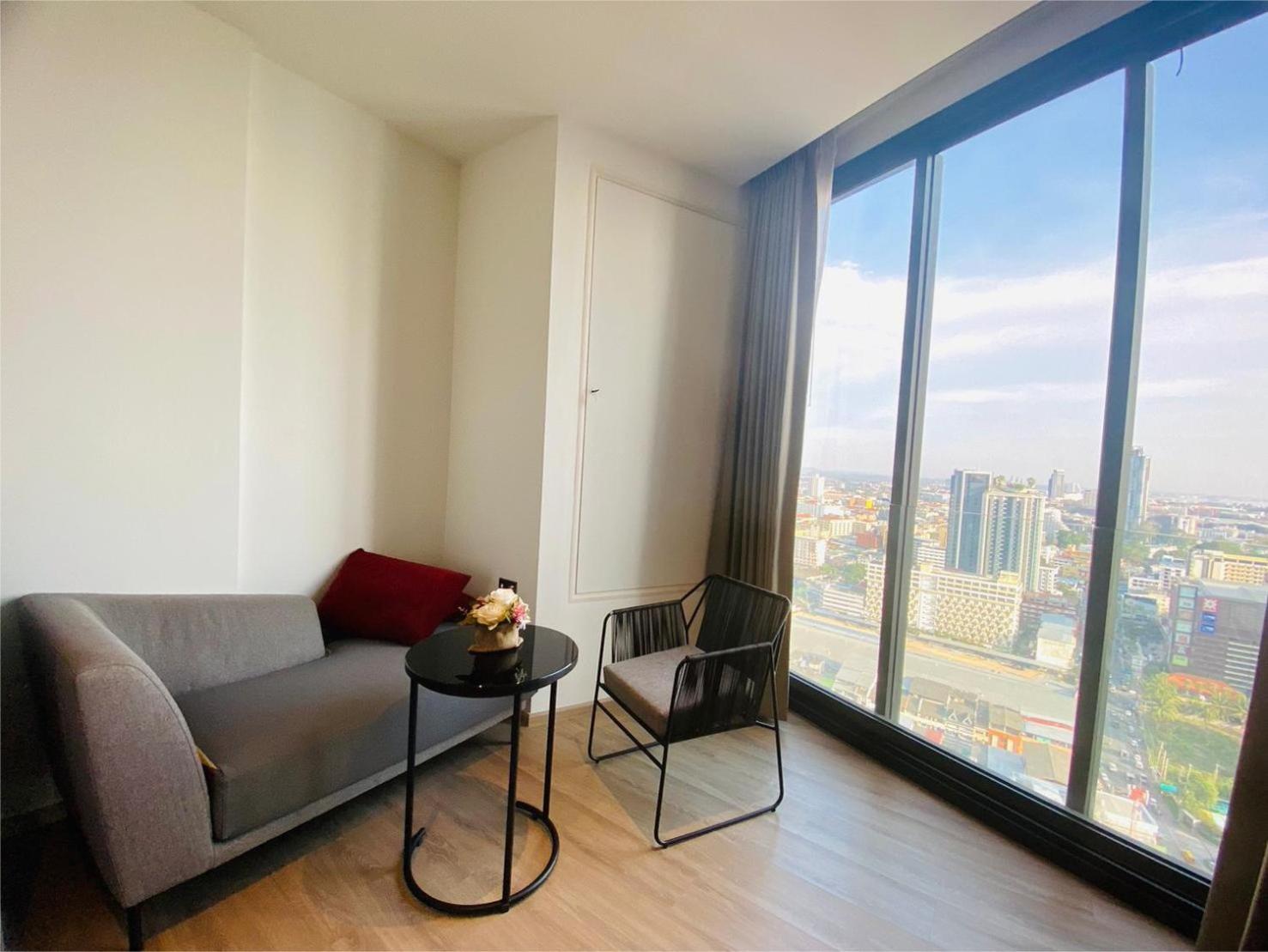 Edge Central Pattaya Vip Condo Exteriör bild